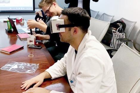 UCSF School of Dentistry student Steven Gigli tests the virtual-reality system that allows users to see teeth up close and in 3-D.