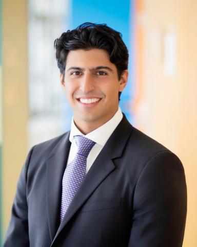 Benyamin_Makhani_Headshot