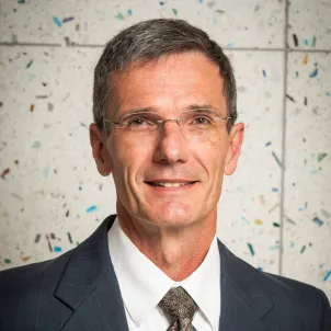 Mark Crane headshot